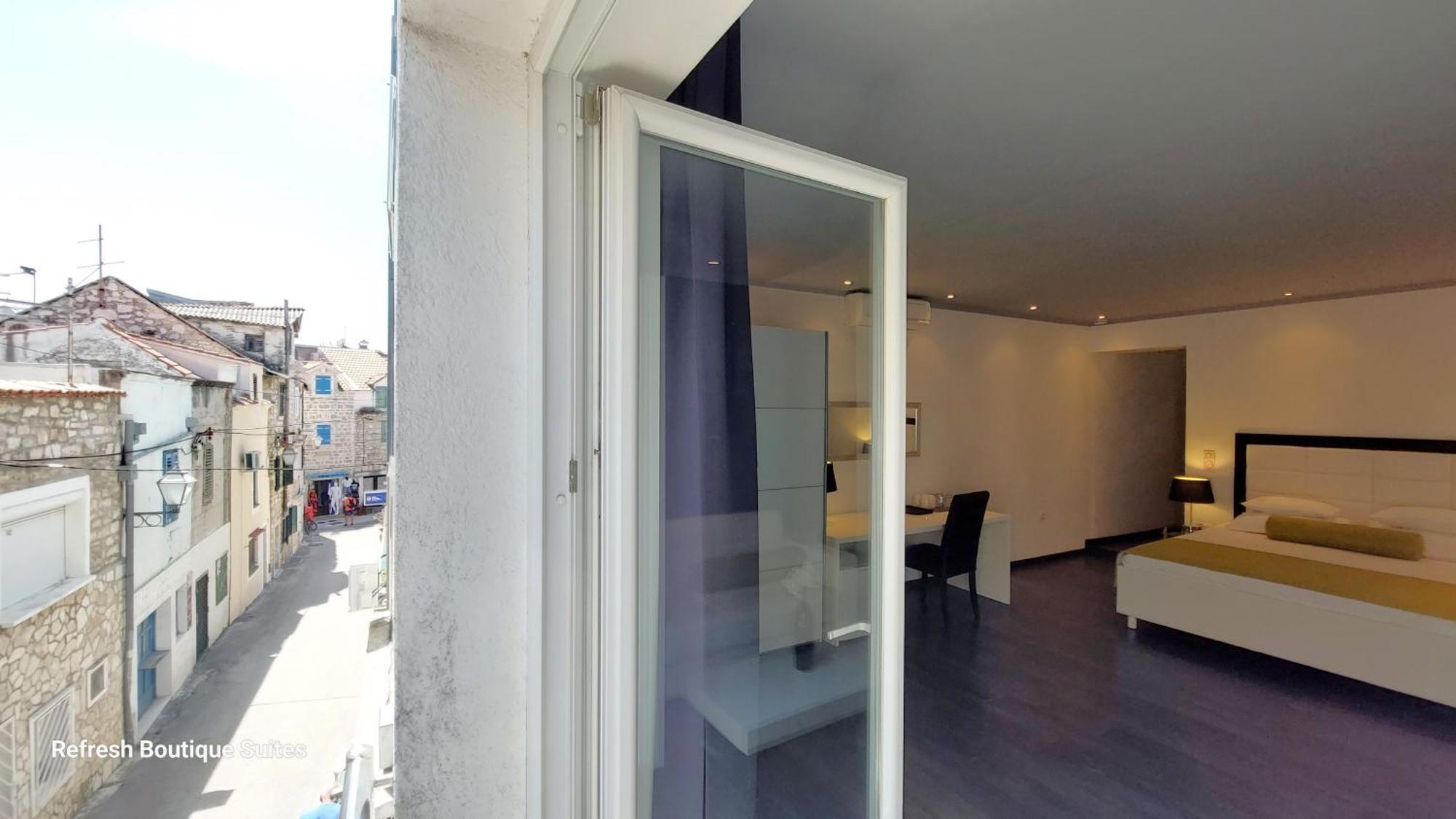 Refresh Boutique Suites - Central Point Водице Экстерьер фото