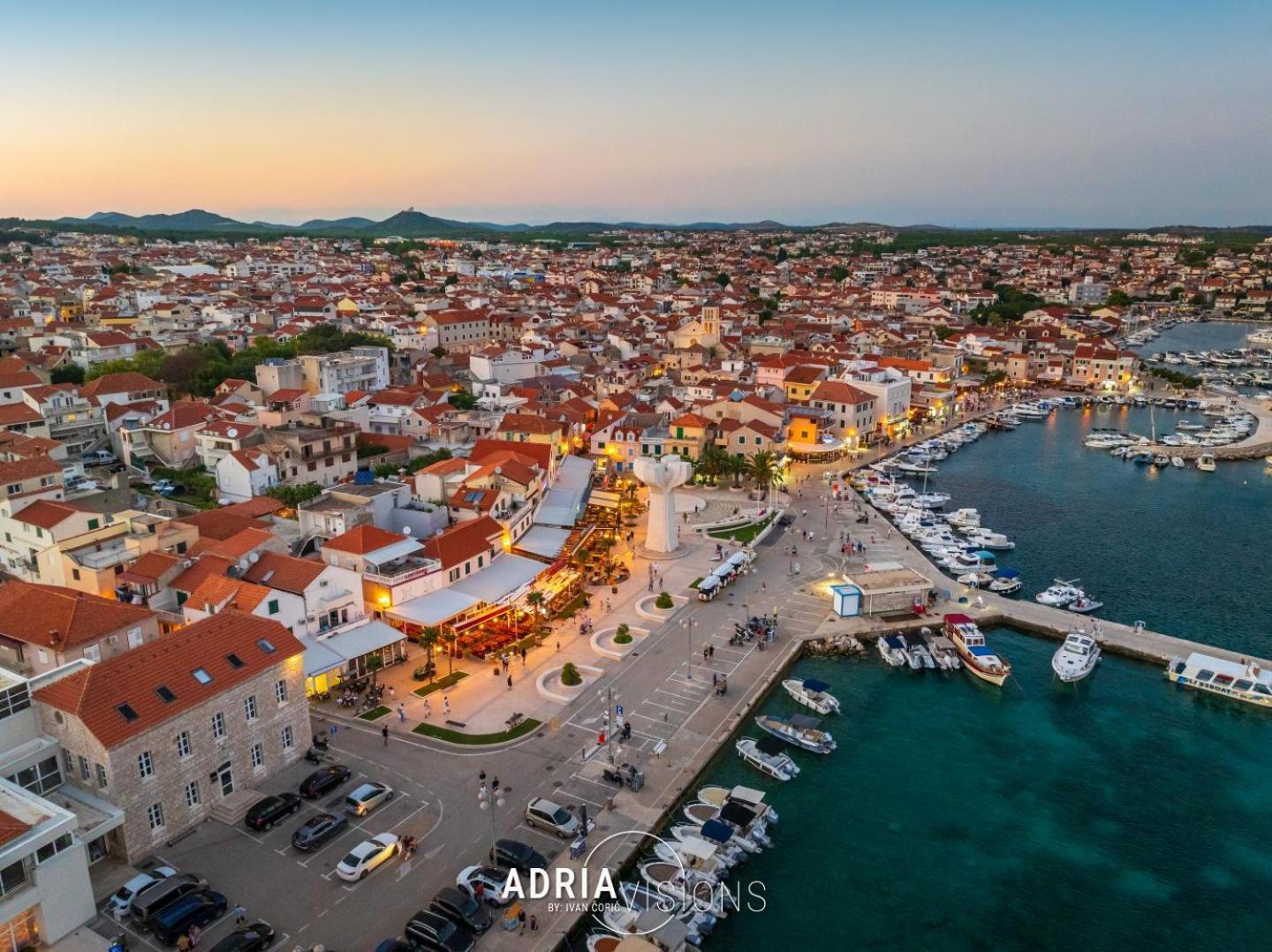 Refresh Boutique Suites - Central Point Водице Экстерьер фото